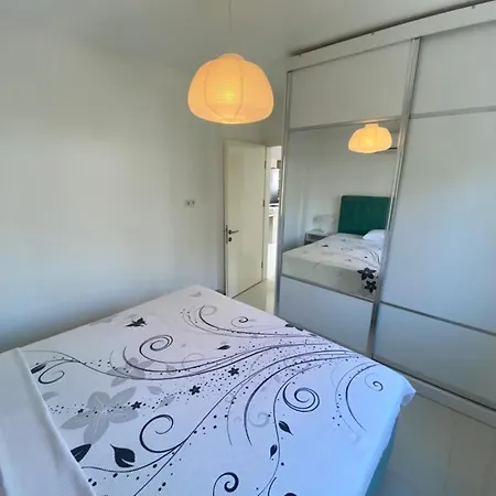 公寓 2 Bedroom Flat In Yalikavak 5 Minutes Walking Distance To The Sea 京多安