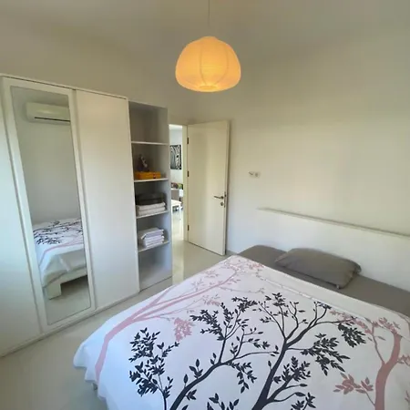 公寓 2 Bedroom Flat In Yalikavak 5 Minutes Walking Distance To The Sea 京多安