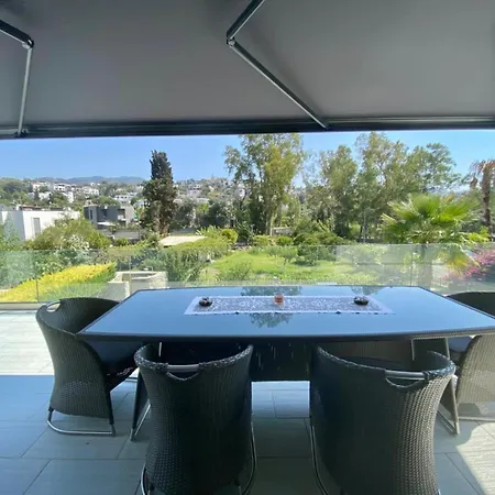 2 Bedroom Flat In Yalikavak 5 Minutes Walking Distance To The Sea * 京多安